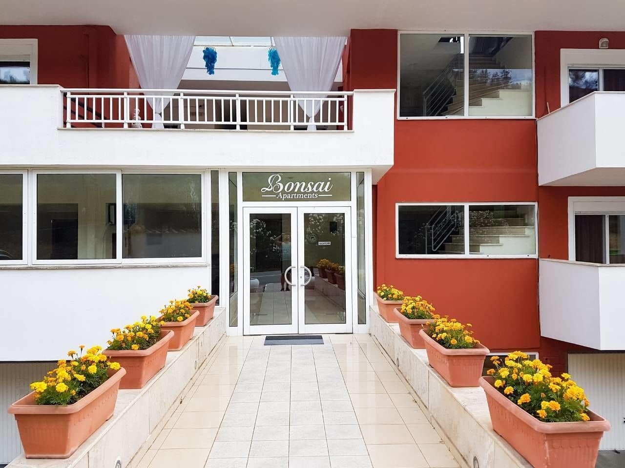 Bonsai Apartments Mola Kalyva Bagian luar foto